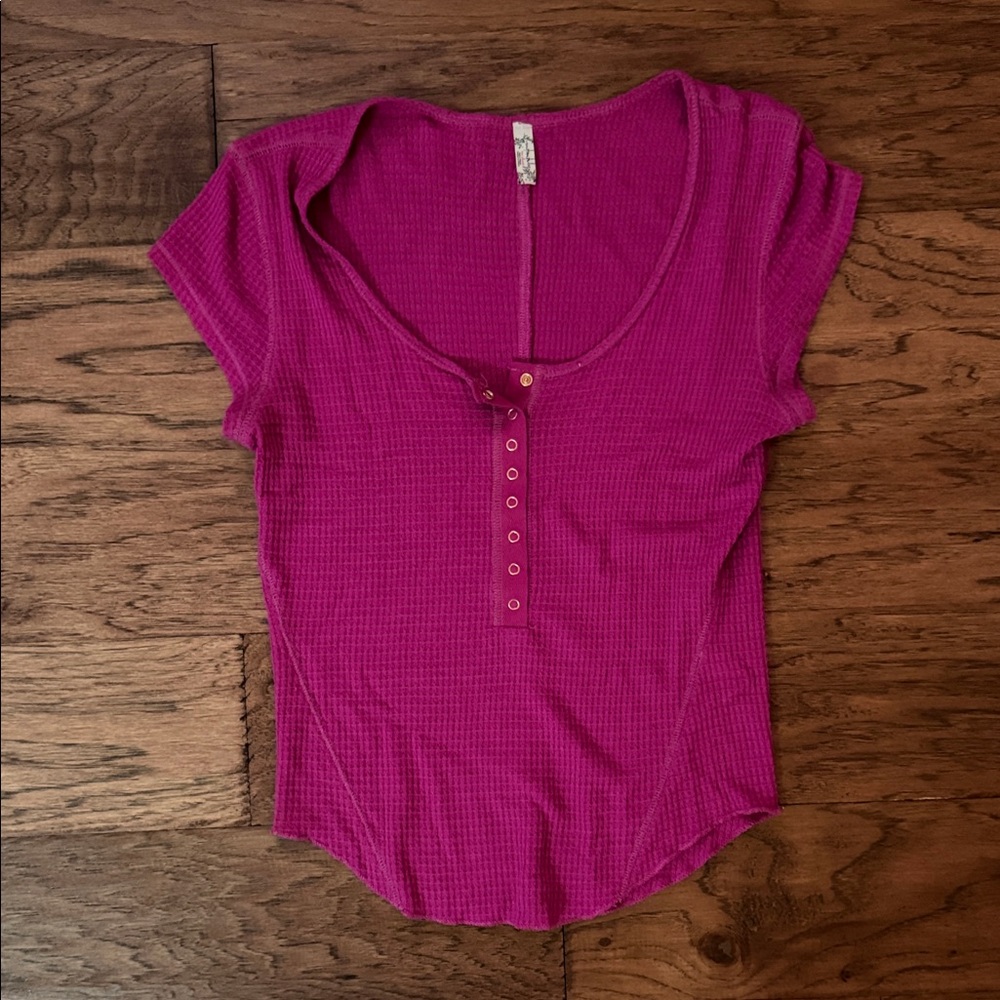 Free people intimately short sleeve Henley magenta medium